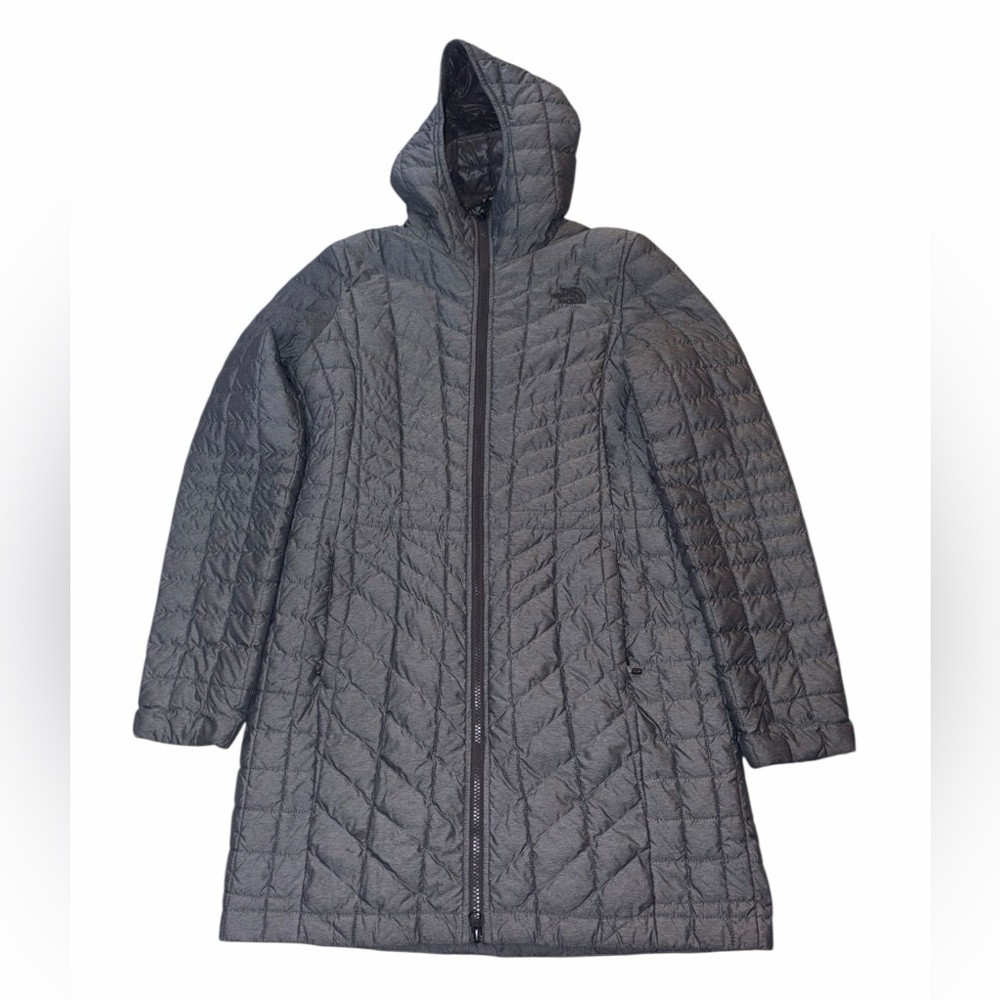 The north face women S grey parka puffer jacket thermoball